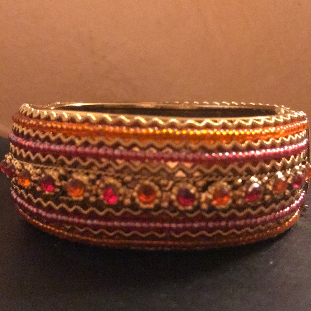 Cute clamp bracelet